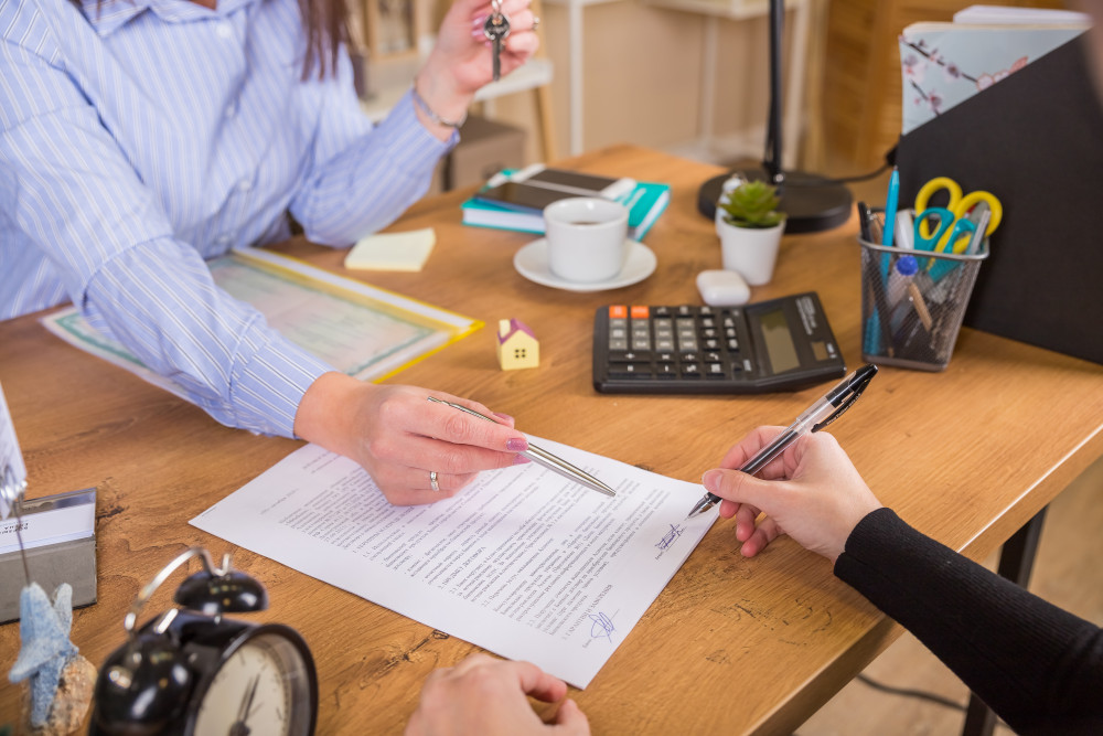 L'avocat immobilier : un intervenant clé dans vos transactions et litiges immobiliers