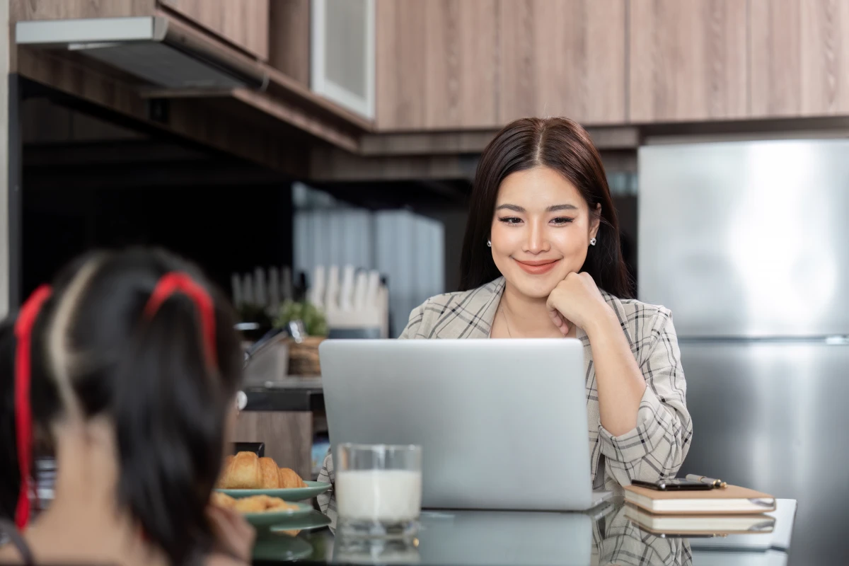 Les nouvelles formes de travail et la protection juridique des travailleurs indépendants : enjeux et perspectives