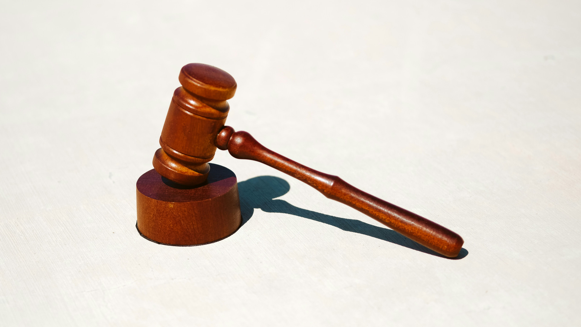 5 raisons de consulter un avocat spécialisé en assurance invalidité